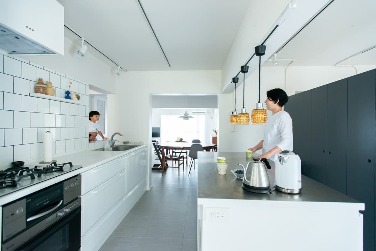 中古マンションのリノベーション後の家具美術館な家