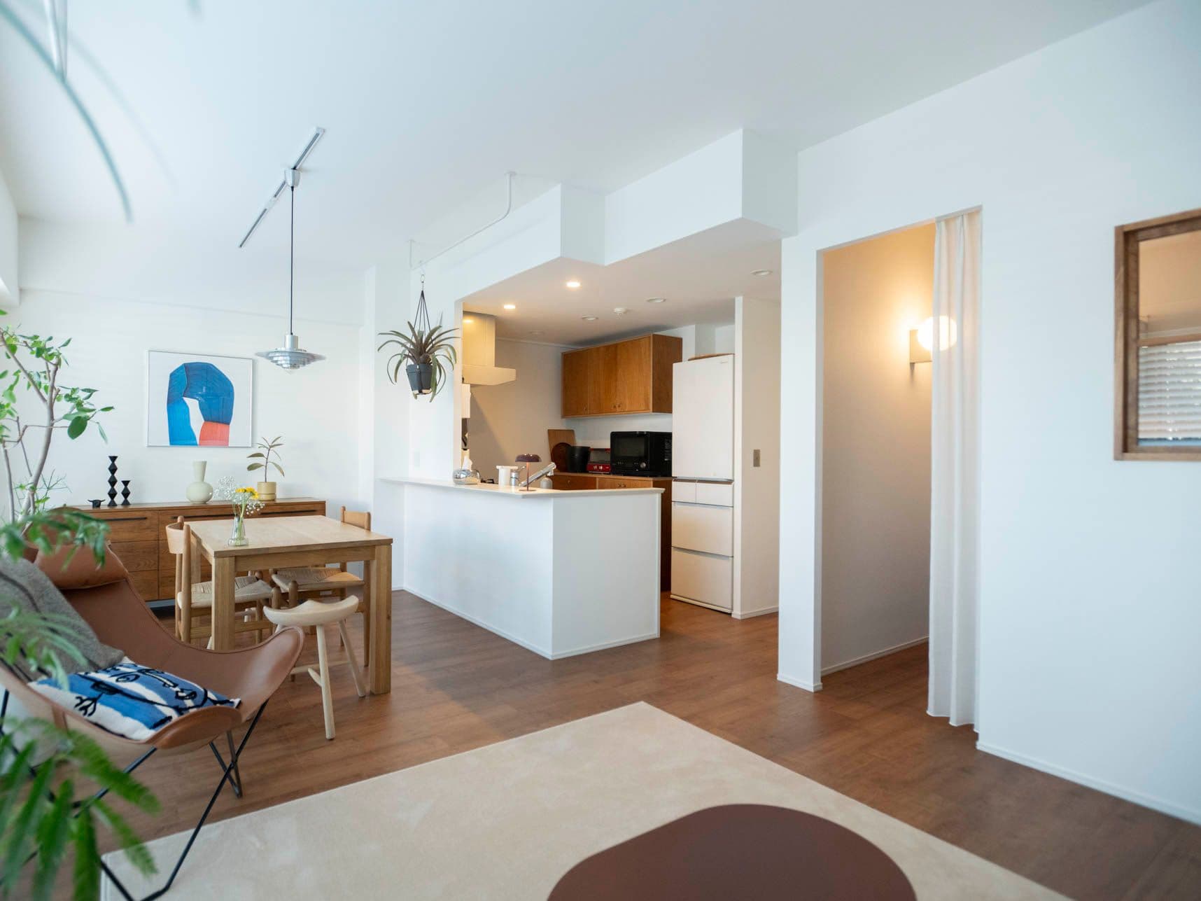 中古マンションのリノベーション後のリビングダイニングキッチン